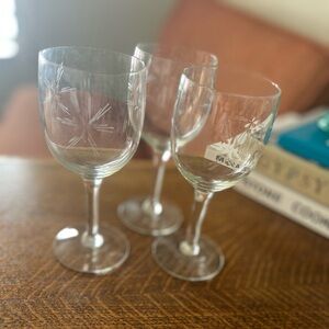 Set of 3 Bintage 6-Point Star 6” Wine Glasses by Susquehanna Lovely!